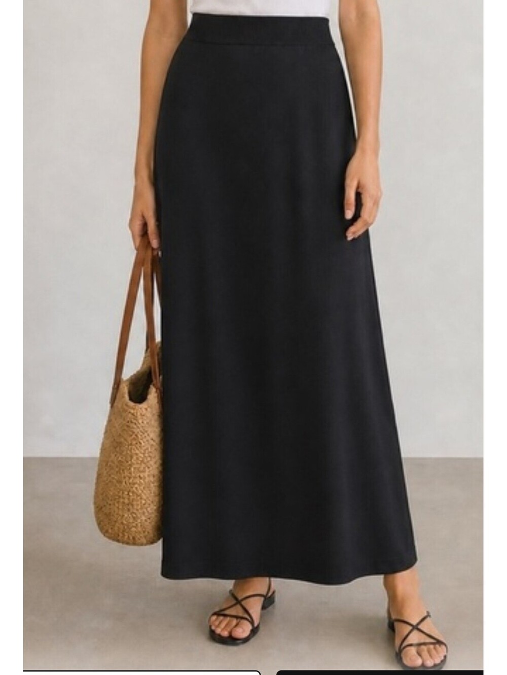 NWT Aleeza Paris Laura Flowy Skirt - Beautiful Navy